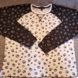 PJ Salvage Thermal Waffle Black & White Skulls knit pajama lounge top Medium